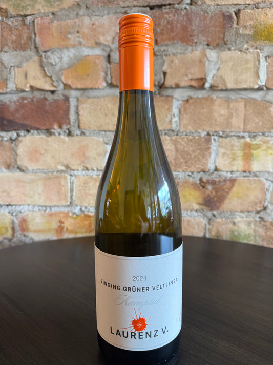 Laurenz V. Singing Grüner Veltliner