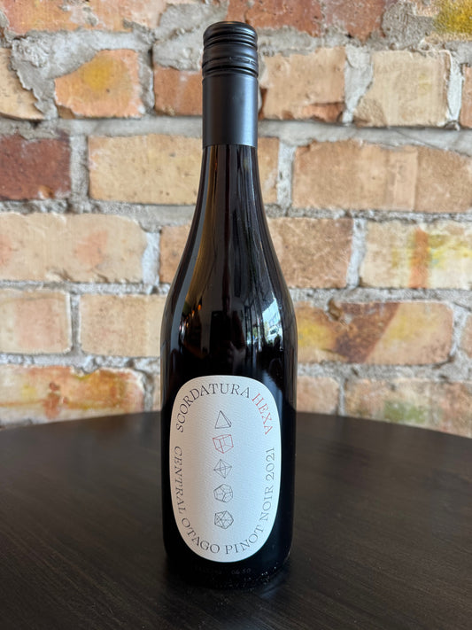 Scordatura Hexa Pinot Noir